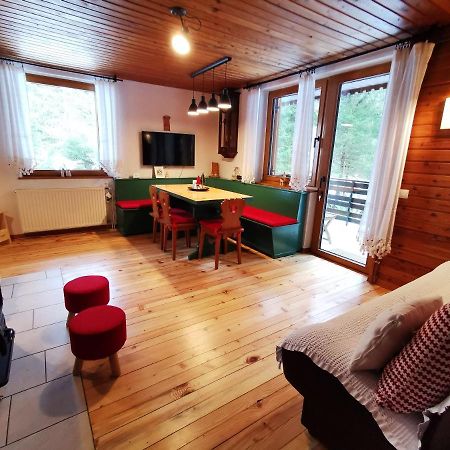 מויסטראנה Chalet Via Mons מראה חיצוני תמונה