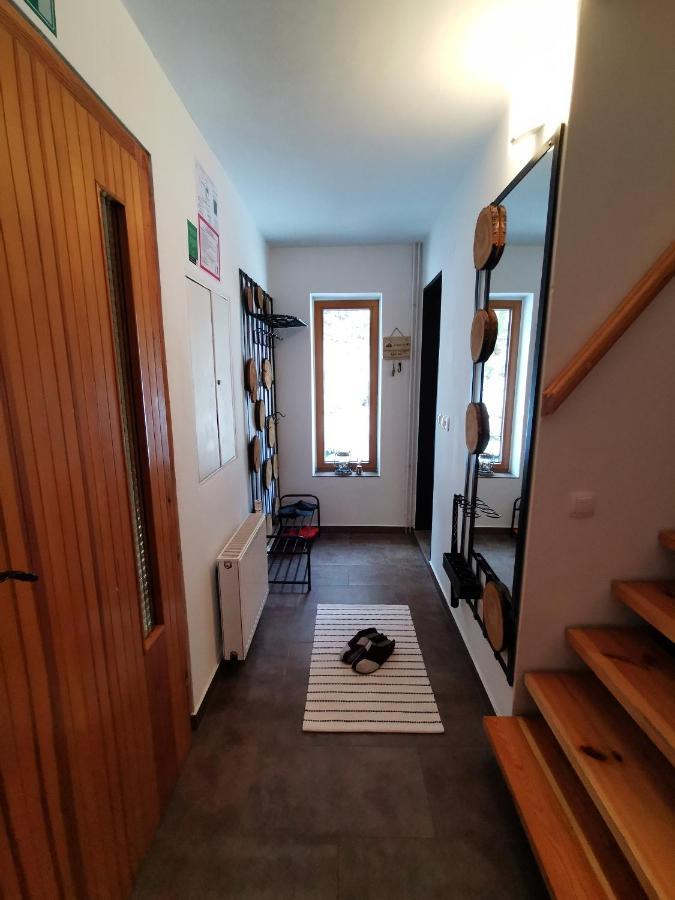 מויסטראנה Chalet Via Mons מראה חיצוני תמונה